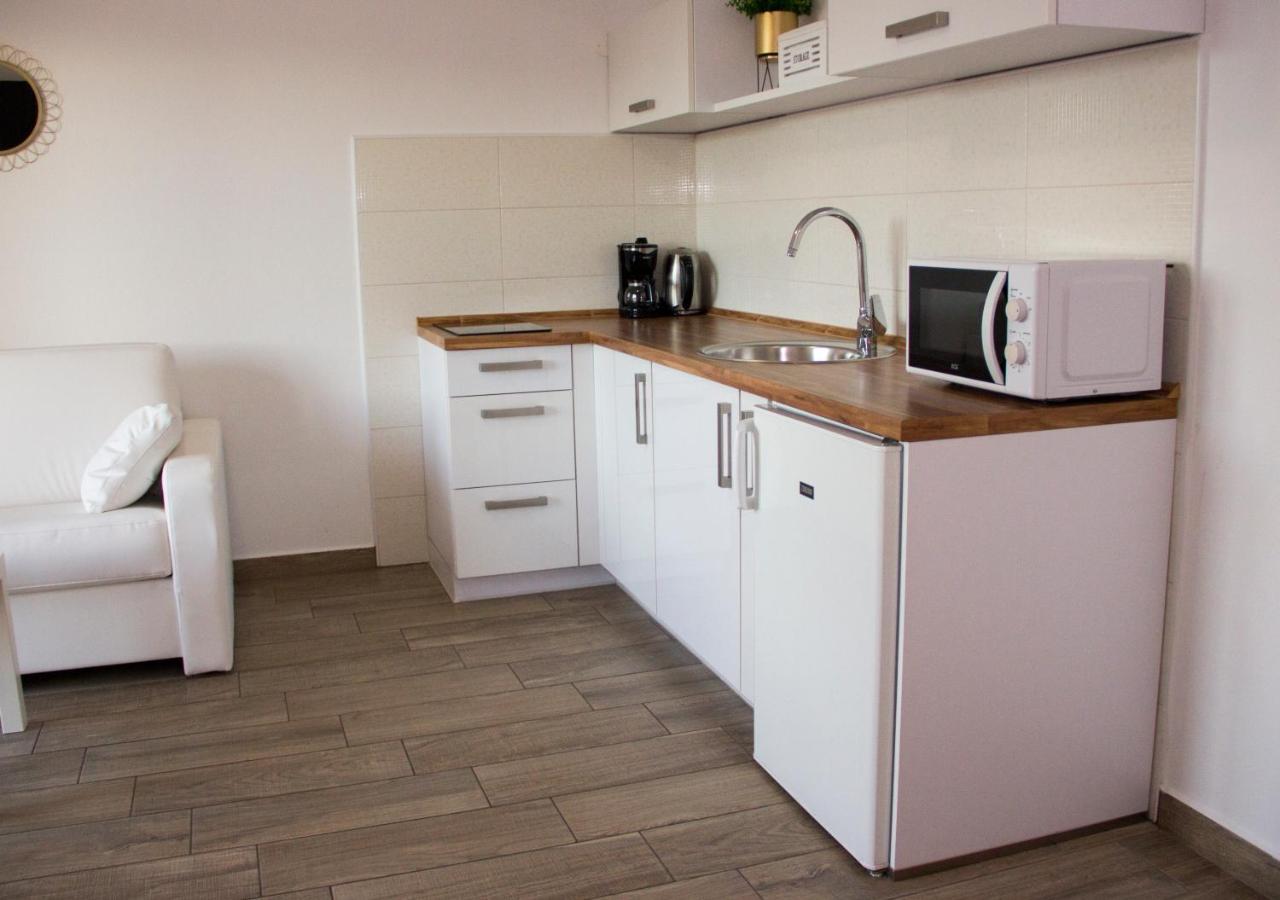 Apartments Karla Bibinje Εξωτερικό φωτογραφία