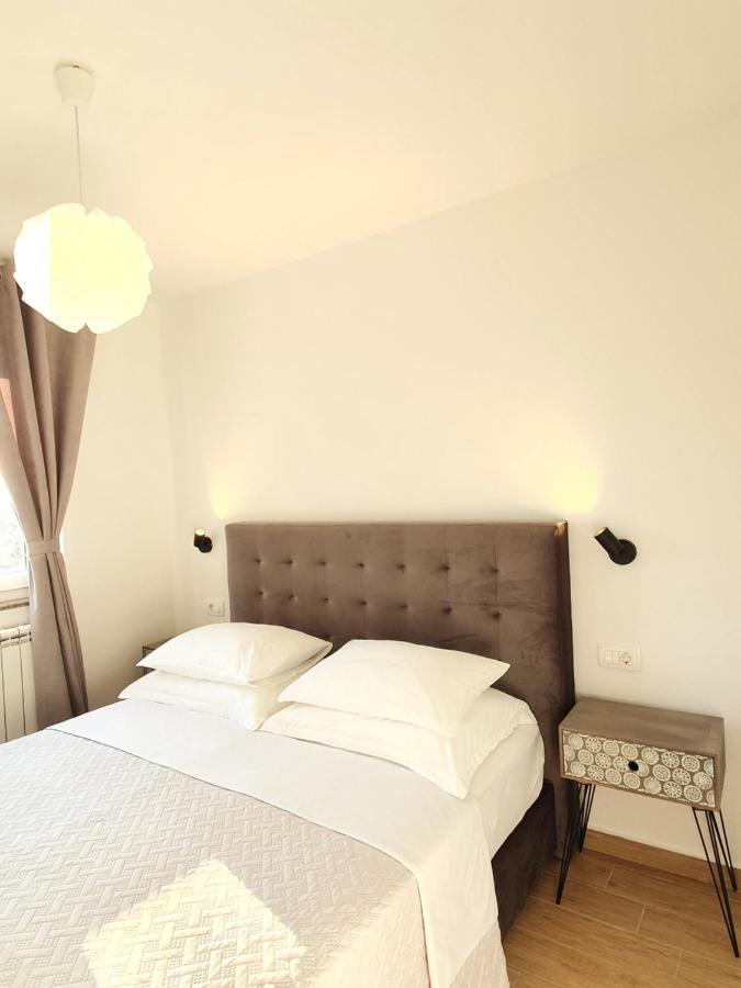 Apartments Karla Bibinje Εξωτερικό φωτογραφία