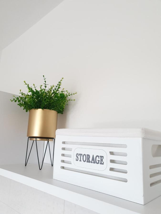Apartments Karla Bibinje Εξωτερικό φωτογραφία