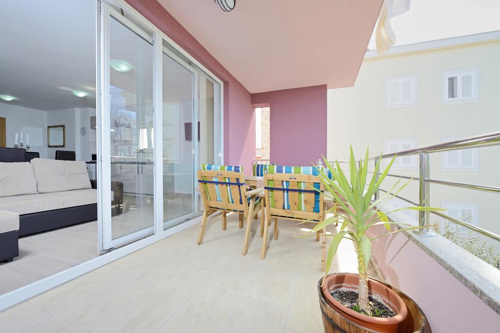 Apartments Karla Bibinje Δωμάτιο φωτογραφία